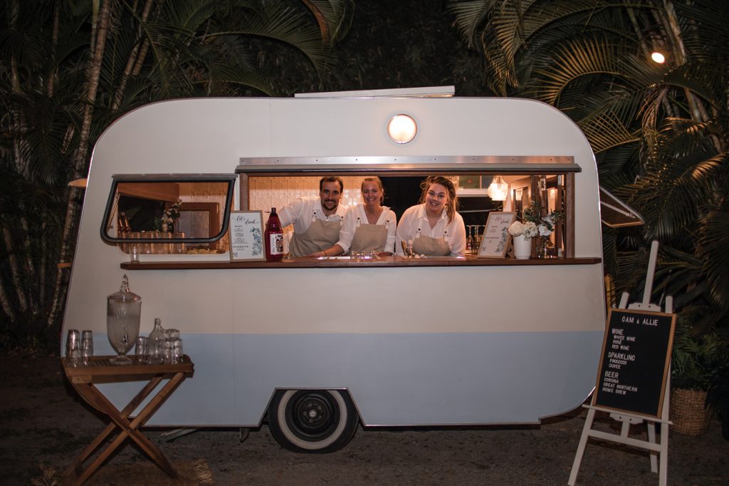 Cest-Bon-Drinks-Van-Catering-Port-Douglas