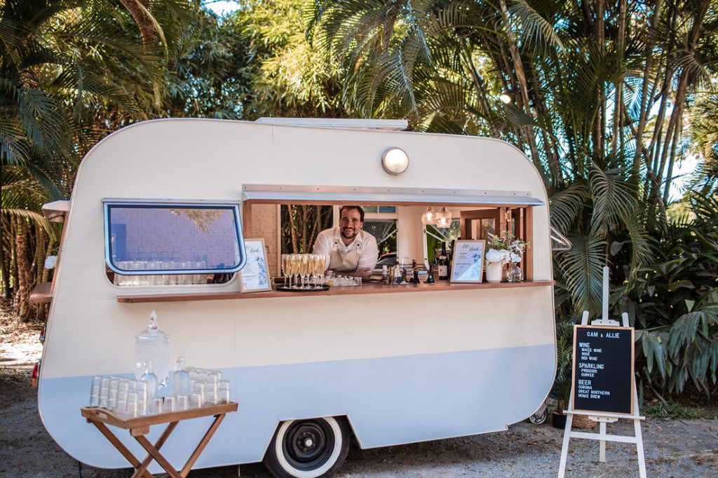 Drinks-Van-Wedding-Port-Douglas-Cest-Bon